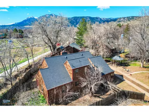 1590 Hawthorn Ave, Boulder, CO 80304