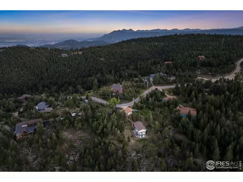 1346 Deer Trail Rd, Boulder, CO 80302 photo 2