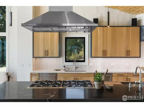 855 Timber Ln, Boulder, CO 80304 photo 15