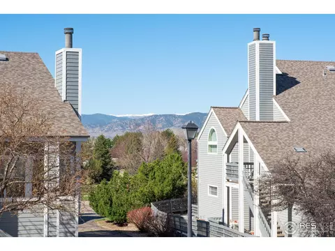 7461 Singing Hills Dr #E, Boulder, CO 80301