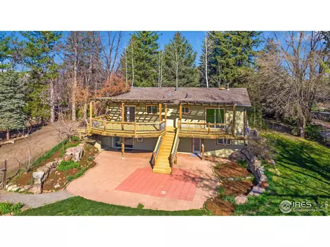 5534 Pioneer Rd, Boulder, CO 80301
