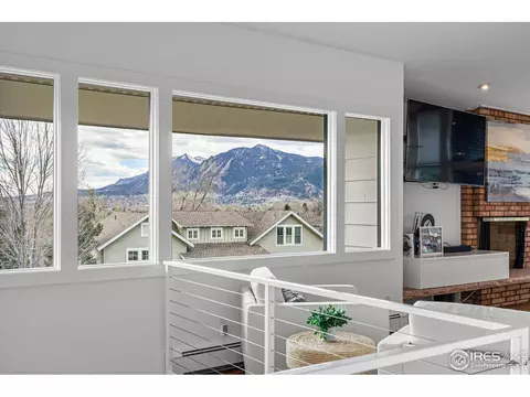 3880 Cloverleaf Dr, Boulder, CO 80304 photo 6
