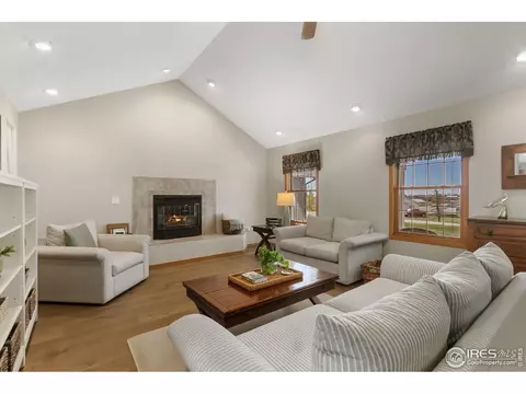 5212 Foothills Dr, Berthoud, CO 80513 photo 5