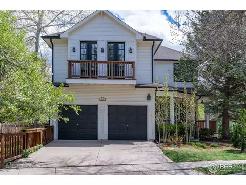 1285 Oakleaf Cir, Boulder, CO 80304 photo 3