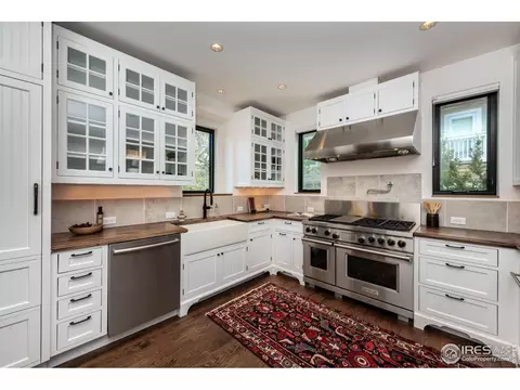 1285 Oakleaf Cir, Boulder, CO 80304 photo 10