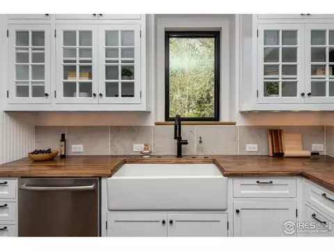 1285 Oakleaf Cir, Boulder, CO 80304 photo 13