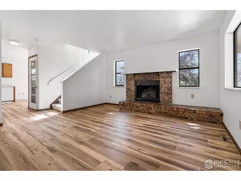 4640 Portside Way, Boulder, CO 80301 photo 2