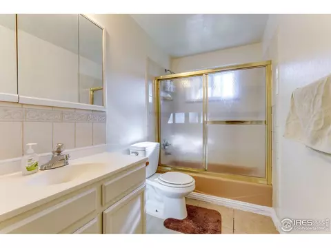 3026 Sunset Dr, Evans, CO 80620 photo 11