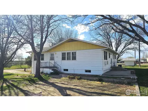 19611 Barnes Cir, Sterling, CO 80751