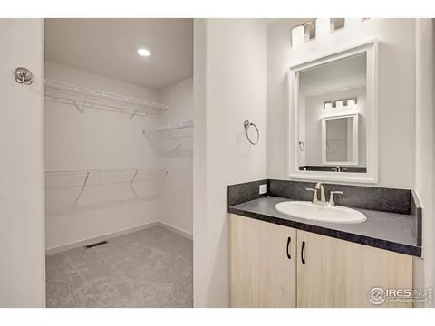 1116 Blue Bell Rd, Berthoud, CO 80513 photo 9
