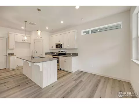 1116 Blue Bell Rd, Berthoud, CO 80513 photo 5