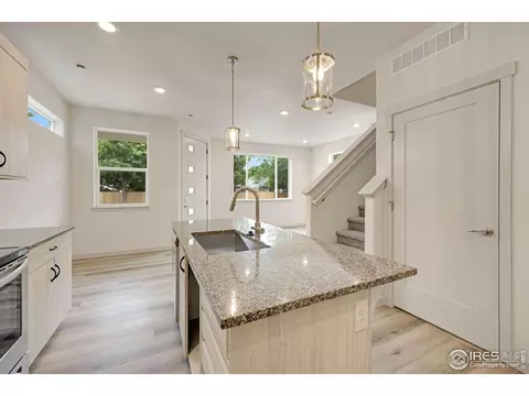 1116 Blue Bell Rd, Berthoud, CO 80513 photo 4