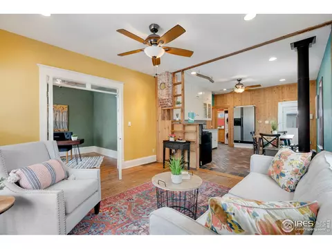 2 5th Ave, Longmont, CO 80501