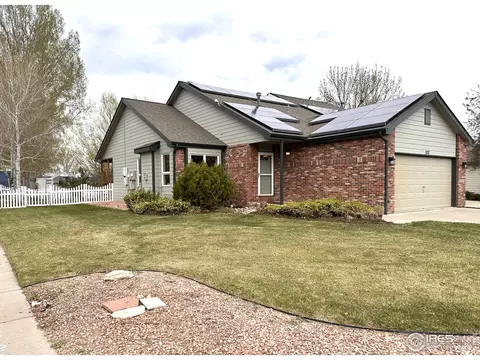 1217 N 4th St, Johnstown, CO 80534