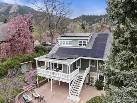 860 Grant Pl, Boulder, CO 80302 photo 2