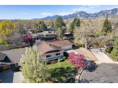 4744 Jackson Cir, Boulder, CO 80303 photo 3