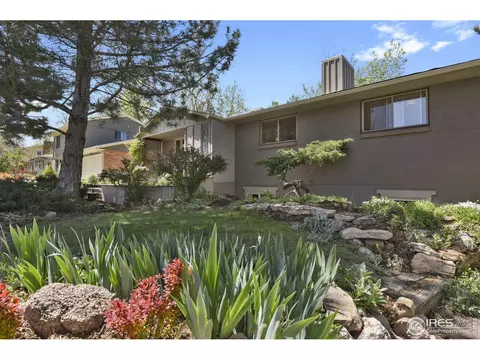 955 Hartford Dr, Boulder, CO 80305 photo 2