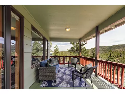 345 Cree Ct, Lyons, CO 80540 photo 3