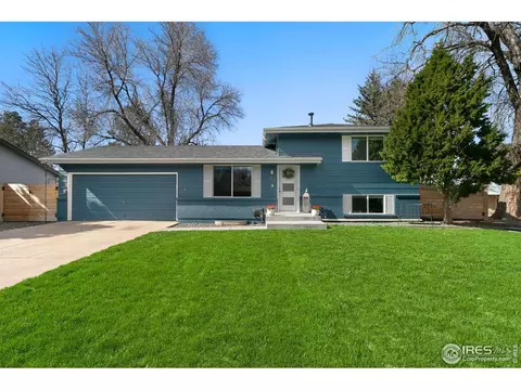 712 Wagonwheel Dr, Fort Collins, CO 80526