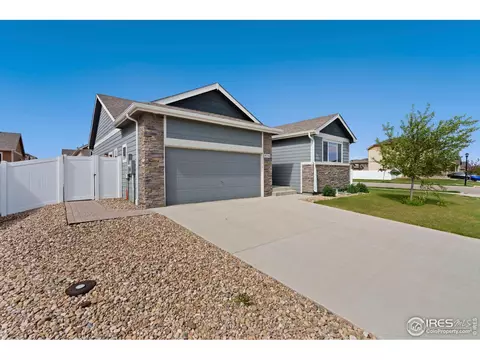 856 Sunlight Peak Dr, Windsor, CO 80550 photo 2
