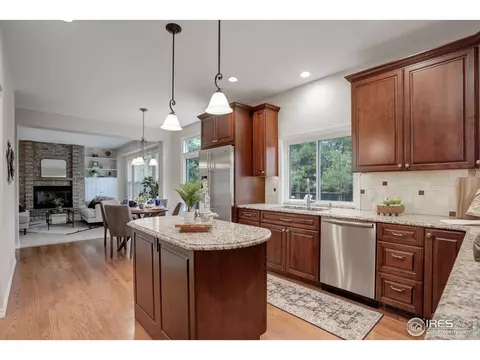 5218 Pinehurst Dr, Boulder, CO 80301 photo 9