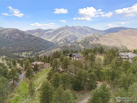 8473 Stoneridge Ter, Boulder, CO 80302 photo 2