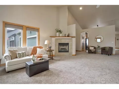 565 Mount Massive St, Berthoud, CO 80513 photo 8
