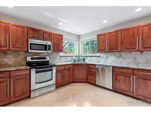 84 Huron Ct, Boulder, CO 80303 photo 4