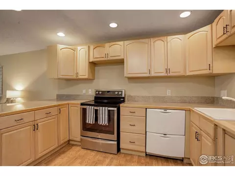 3250 Oneal Cir #K20, Boulder, CO 80301 photo 8