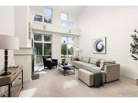 4021 Da Vinci Dr, Longmont, CO 80503