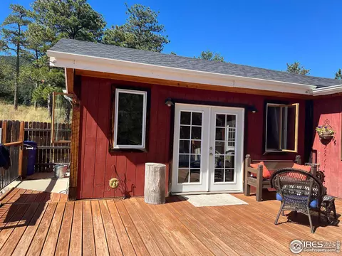 545 Pinewood Dr, Lyons, CO 80540 photo 2