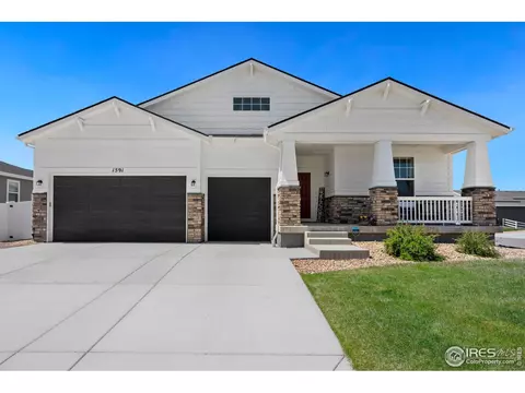 1591 Lake Point Way, Windsor, CO 80550