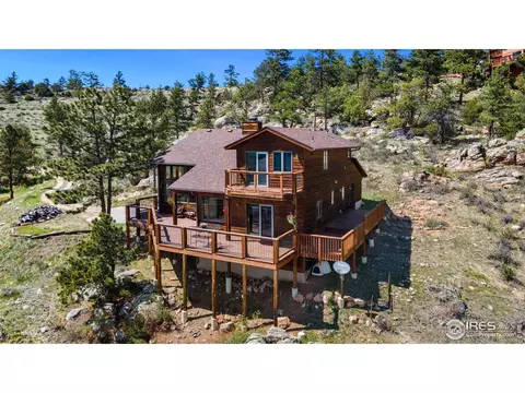 321 Guardian Peak Dr, Livermore, CO 80536