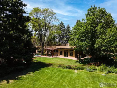 4 Alles Dr, Greeley, CO 80631