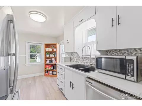 923 23rd St, Greeley, CO 80631 photo 13