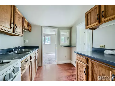 2530 Pine St, Boulder, CO 80302 photo 3