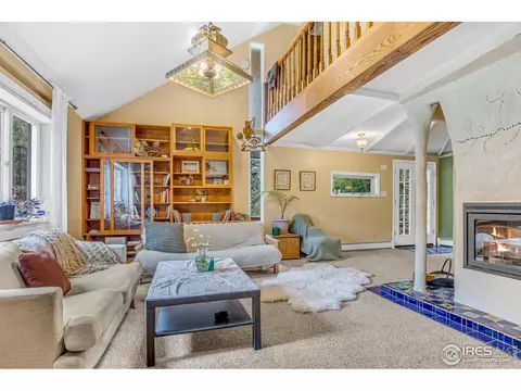 4726 Fourmile Canyon Dr, Boulder, CO 80302 photo 2