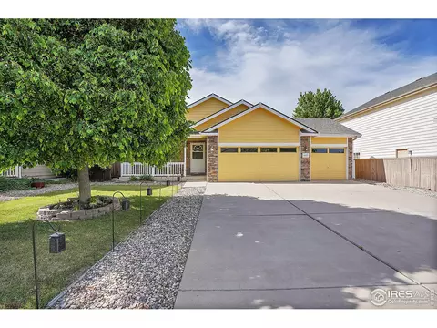 4417 Redrock Ln, Johnstown, CO 80534