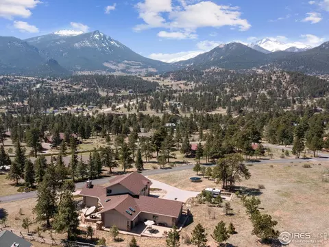 631 Meeker Dr, Estes Park, CO 80517