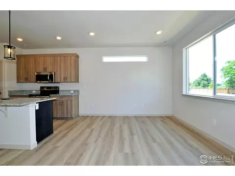 204 E 4th St, Berthoud, CO 80513 photo 11