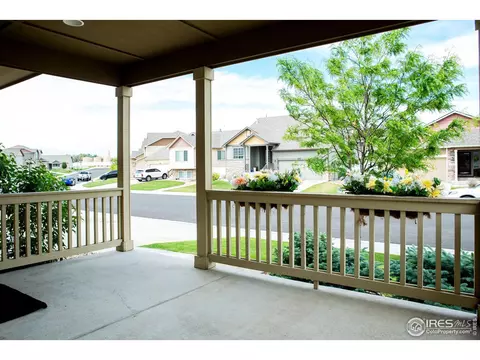 422 Kendalbrook Dr, Windsor, CO 80550 photo 4