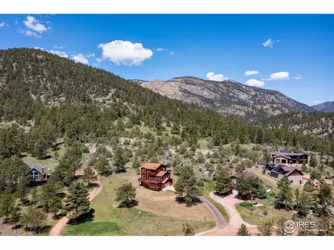 241 Choctaw Rd, Lyons, CO 80540