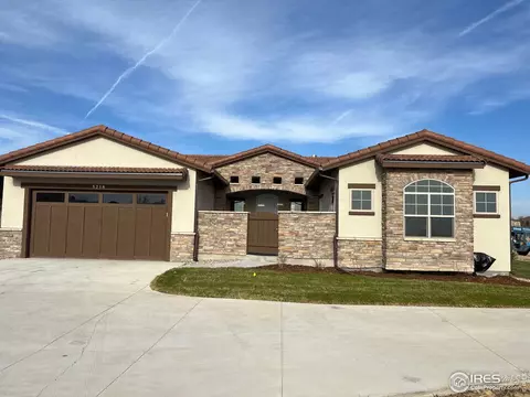 5218 Sunglow Ct, Fort Collins, CO 80528