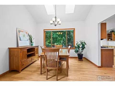 4556 Maple Ct, Boulder, CO 80301 photo 9