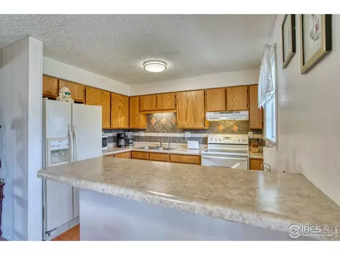 725 Bruce Dr, Berthoud, CO 80513 photo 9