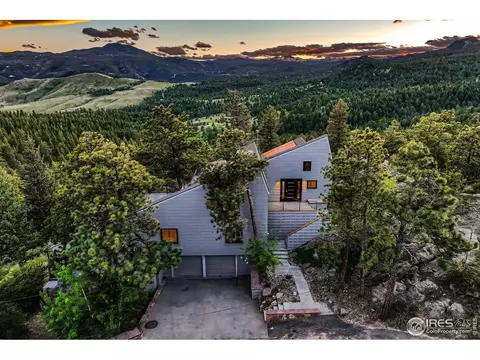 6722 Flagstaff Rd, Boulder, CO 80302