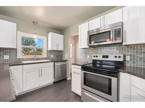 1614 16th St, Greeley, CO 80631 photo 6