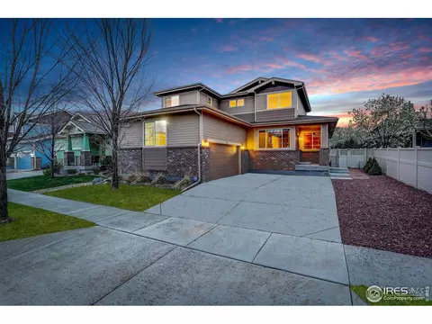 1329 Bluemoon Dr, Longmont, CO 80504