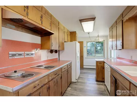 5423 Field Ct, Arvada, CO 80002 photo 9