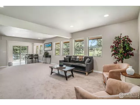 372 Cherokee Rd, Lyons, CO 80540 photo 4